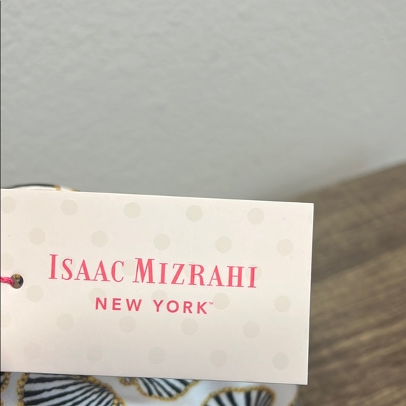 Isaac Mizrahi | Seashell Motif Clutch w/ Crossbody ✨ - Picture 2 of 11